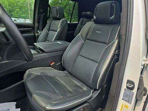 2022 Cadillac Escalade Sport