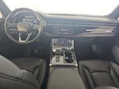 2023 Audi Q7 55 Premium Plus