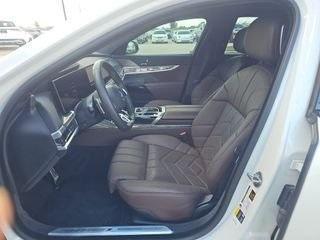 2025 BMW i7 xDrive60