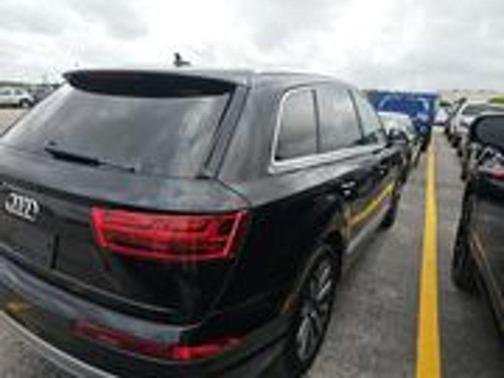 2019 Audi Q7 45 Premium