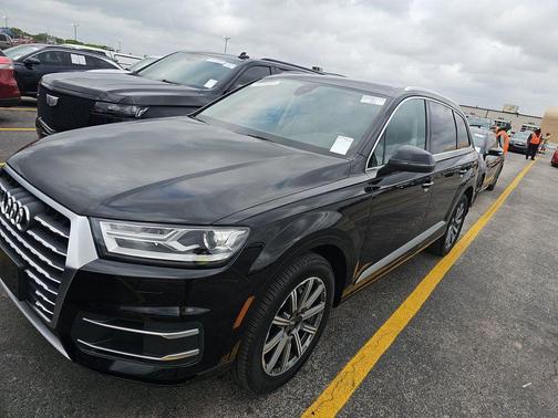 2019 Audi Q7 45 Premium