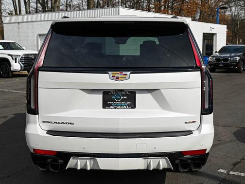 2023 Cadillac Escalade V-Series