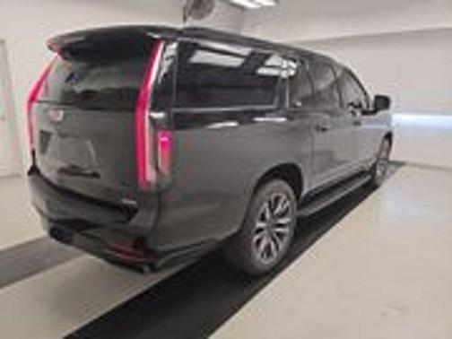 2022 Cadillac Escalade ESV Sport
