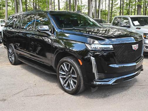 2022 Cadillac Escalade ESV Sport