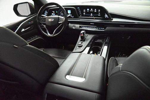2022 Cadillac Escalade ESV Sport