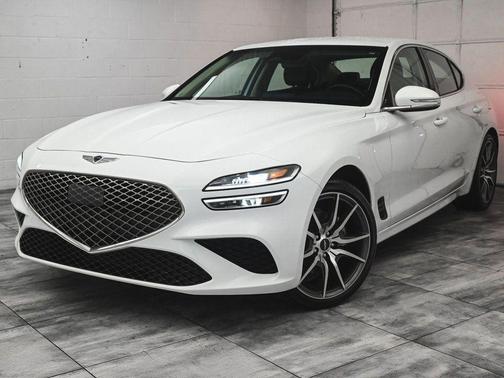 2023 Genesis G70 2.0T
