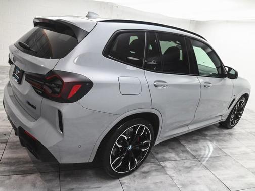 2024 BMW X3 M40i
