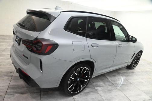 2024 BMW X3 M40i