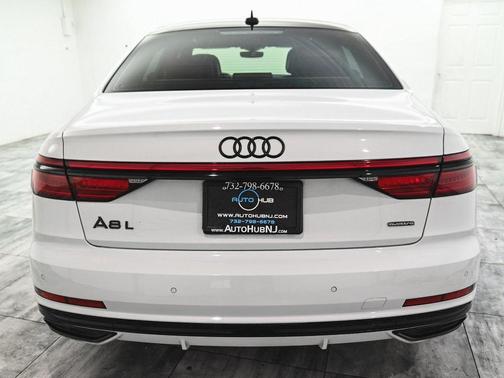 2021 Audi A8 L 60