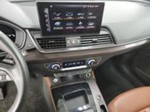 2022 Audi Q5 45 S line Premium Plus