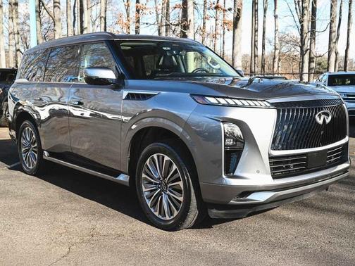 2025 INFINITI QX80 SENSORY