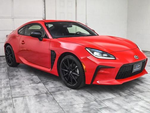 2024 Toyota GR86 Premium
