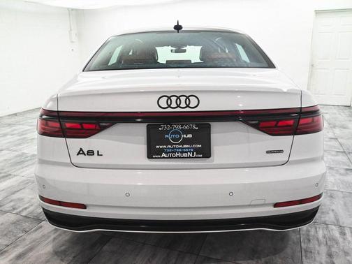 2023 Audi A8 L 55