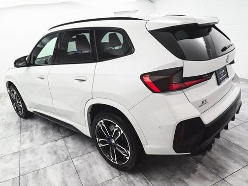 2025 BMW X1 M35i