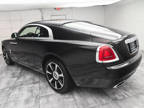 2016 Rolls-Royce Wraith Base