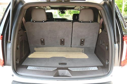 Summit White 2023 GMC Yukon Denali