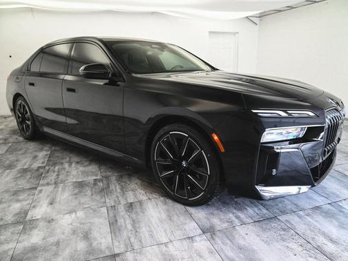 2023 BMW i7 xDrive60