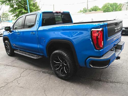 2022 GMC Sierra 1500 AT4