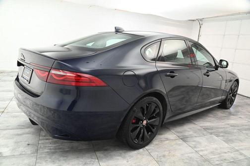 2023 Jaguar XF P300 R-Dynamic SE