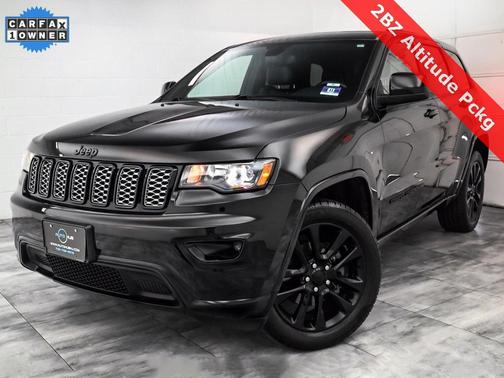 2020 Jeep Grand Cherokee Altitude