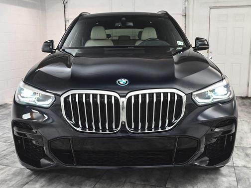 2022 BMW X5 PHEV xDrive45e