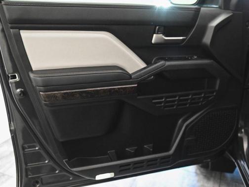 2024 Toyota Tacoma Limited