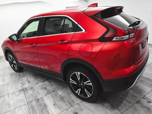 2025 Mitsubishi Eclipse Cross SE