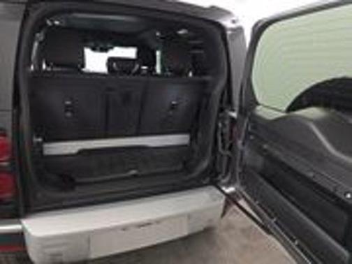 2023 Land Rover Defender 90 S