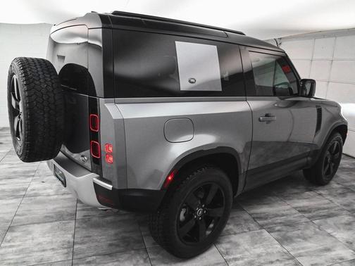 2023 Land Rover Defender 90 S