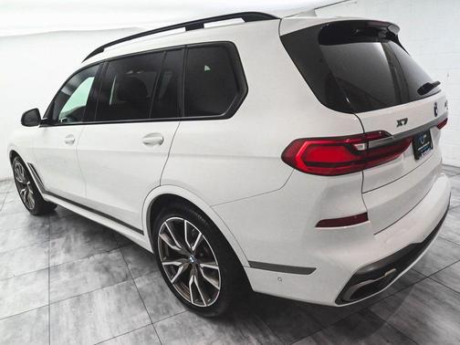 2020 BMW X7 M50i