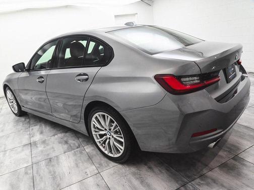 2023 BMW 330 i xDrive