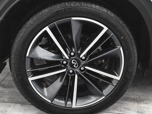 2024 INFINITI QX50 SPORT