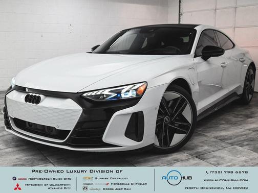 Suzuka Gray Metallic 2024 Audi RS e-tron GT Base