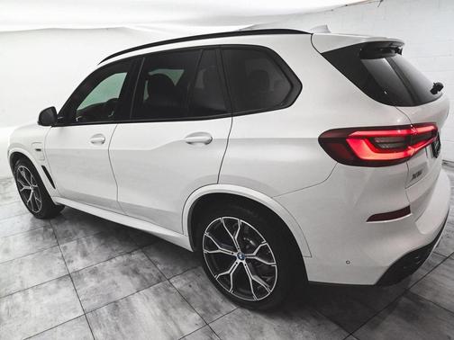 2022 BMW X5 PHEV xDrive45e