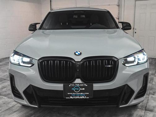 2024 BMW X4 M40i