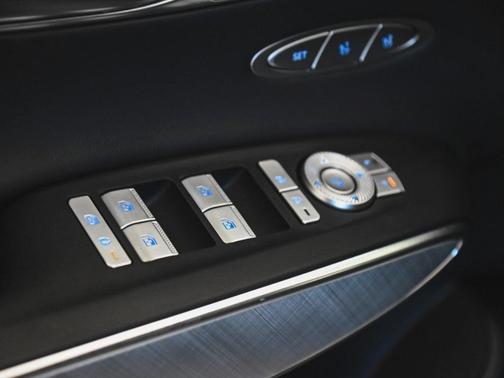 2024 Genesis Electrified GV70 Advanced