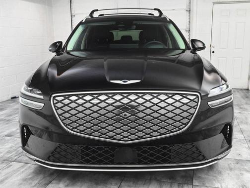 2024 Genesis Electrified GV70 Advanced