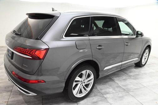 2021 Audi Q7 55 Premium Plus