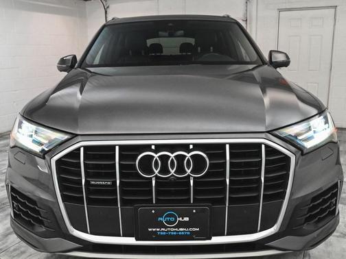 2021 Audi Q7 55 Premium Plus