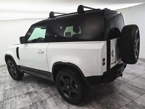 2023 Land Rover Defender 90 X-Dynamic SE