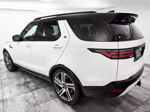 2023 Land Rover Discovery P360 R-Dynamic HSE