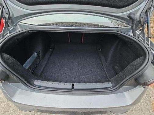 2025 BMW M240 i xDrive