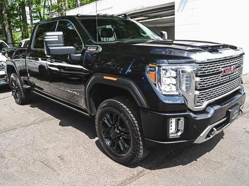 2023 GMC Sierra 2500 Denali