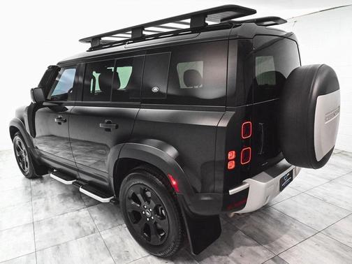 2020 Land Rover Defender 110 HSE