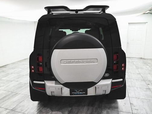 2020 Land Rover Defender 110 HSE