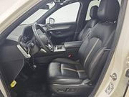2024 Mazda CX-90 PHEV Premium Plus