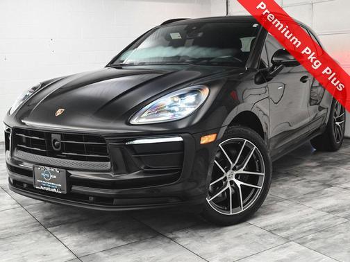 2023 Porsche Macan Base
