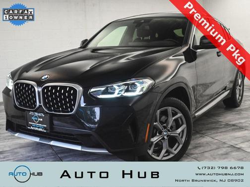 2025 BMW X4 xDrive30i