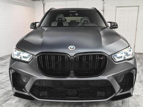 2022 BMW X5 M Base