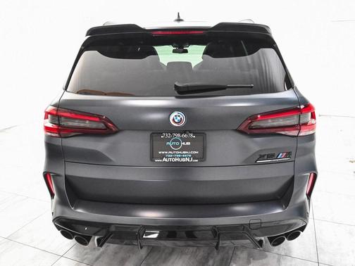 2022 BMW X5 M Base